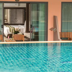 Отель Naina Resort & Spa терраса/патио