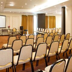 St. Ivan Rilski Hotel & Apartments конференц-зал