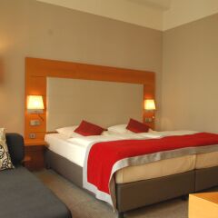 Hotel Alexander Plaza 4* Представительский номер с различными типами кроватей