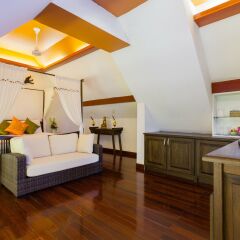 Отель Royal Phawadee Village 3* Люкс с разными типами кроватей
