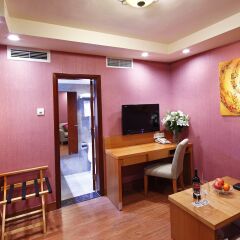 Guangzhou The Royal Garden Hotel 3* Стандартный номер с различными типами кроватей