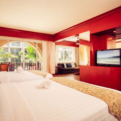 Отель Phuket Graceland Resort And Spa комната для гостей фото 13