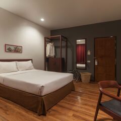Отель Ruamchitt Plaza 3* Номер Делюкс