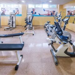 Caprici Hotel фитнесс-зал