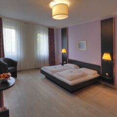 Отель Landhotel Groß Schneer Hof 3* Стандартный номер с двуспальной кроватью