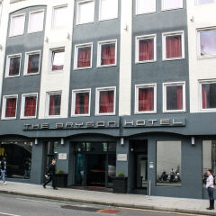 The Bryson Hotel вид на фасад