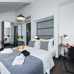 Апартаменты EMPIRENT Apartments Old Town Семейные апартаменты с 2 отдельными кроватями