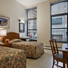 Отель Americana Inn 2* Стандартный номер с различными типами кроватей (общая ванная комната)
