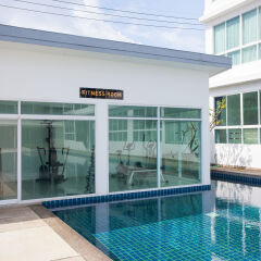 Отель Rang Hill Residence открытый бассейн фото 3