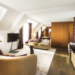 Hotel Maison FL 4* Люкс с различными типами кроватей