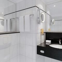 Sheraton München Westpark Hotel 4* Клубный номер с различными типами кроватей