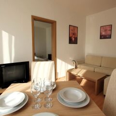 Апартаменты New Line Village Apartments жилая площадь