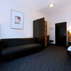 Centro Hotel Vier Jahreszeiten 3* Стандартный номер с двуспальной кроватью фото 11