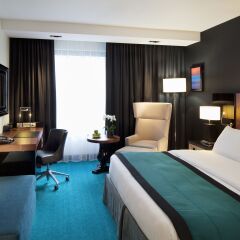 Radisson Blu Royal Hotel Brussels 4* Улучшенный номер с разными типами кроватей