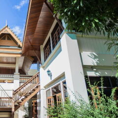 Chalong Beach Hotel Phuket ресторан фото 3