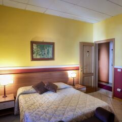 Отель B&B Residenza Manzoni 3* Стандартный номер с двуспальной кроватью