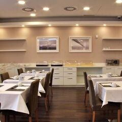 Masa Hotel Almirante место для завтрака
