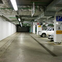 Гостиница IBIS Самара парковка