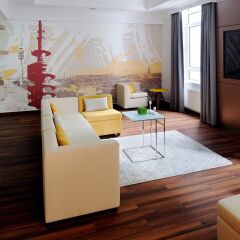 Munich Marriott Hotel вестибюль