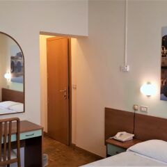 Hotel Capri 2* Номер Комфорт