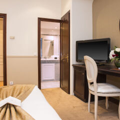 Hotel West End Nice комната для гостей фото 10