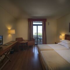 Отель Vila Gale Ampalius 4* Стандартный номер с различными типами кроватей