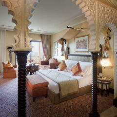 Отель Jumeirah Al Qasr - Madinat Jumeirah 5* Представительский номер с различными типами кроватей фото 4