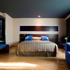 Отель NH Madrid Las Tablas 4* Улучшенный номер с различными типами кроватей