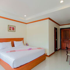 Отель Phaithong Sotel Resort 3* Улучшенный номер с различными типами кроватей фото 4