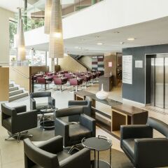 Hotel ILUNION Auditori лобби