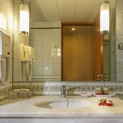 President Hotel раковина ванной комнаты