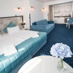 Апарт-отель Наумов 3* Семейные апартаменты с двуспальной кроватью