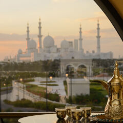 Отель The Ritz-Carlton Abu Dhabi Grand Canal 5* Улучшенный люкс Venetian