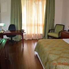 Отель Oakwood Park Hotels 4* Стандартный номер с различными типами кроватей