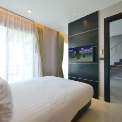 Отель The Charm Resort Phuket 4* Люкс с различными типами кроватей