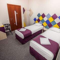 Mosaic Hotel 2* Стандартный номер с 2 отдельными кроватями (общая ванная комната)