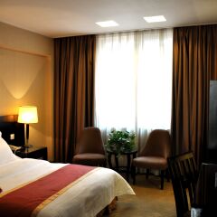 King Garden Hotel 3* Улучшенный номер с различными типами кроватей