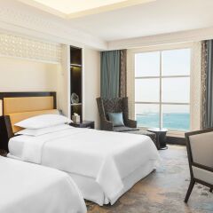 Отель Sheraton Sharjah Beach Resort & Spa 5* Номер Делюкс с 2 отдельными кроватями
