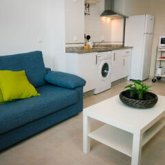 Апартаменты Holidays2Malaga Juan de Mena Apartments жилая площадь