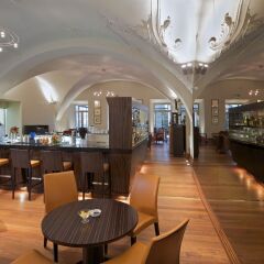 Отель The Grand Mark Prague гостиничный бар фото 2