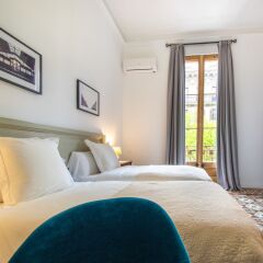 Отель Hostal Girona 2* Улучшенный номер