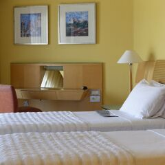 Le Méridien St. Julians Hotel & Spa 5* Стандартный номер с различными типами кроватей фото 6