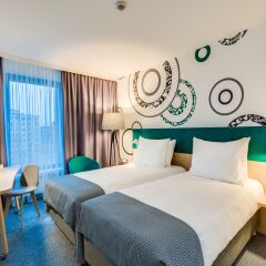 Отель Holiday Inn Warsaw City Centre 4* Стандартный номер с 2 отдельными кроватями