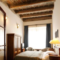 Отель The Charles 4* Стандартный номер с разными типами кроватей фото 11