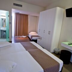 Atlantis City Hotel 3* Улучшенный номер с различными типами кроватей