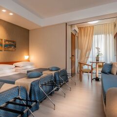 Quality Hotel Rouge et Noir Roma комната для гостей