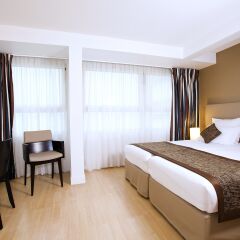 Residhome Appart Hotel Paris-Opéra 4* Апартаменты с различными типами кроватей