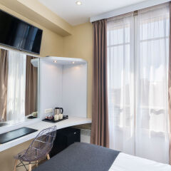 Отель Best Western Hotel So’Co by HappyCulture Ницца ванная