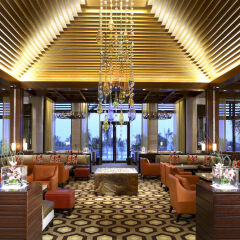Отель The Cove at Atlantis, Autograph Collection вестибюль отеля