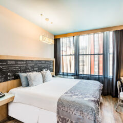 Отель TRYP By Wyndham Times Square South 4* Номер категории Премиум с различными типами кроватей фото 3